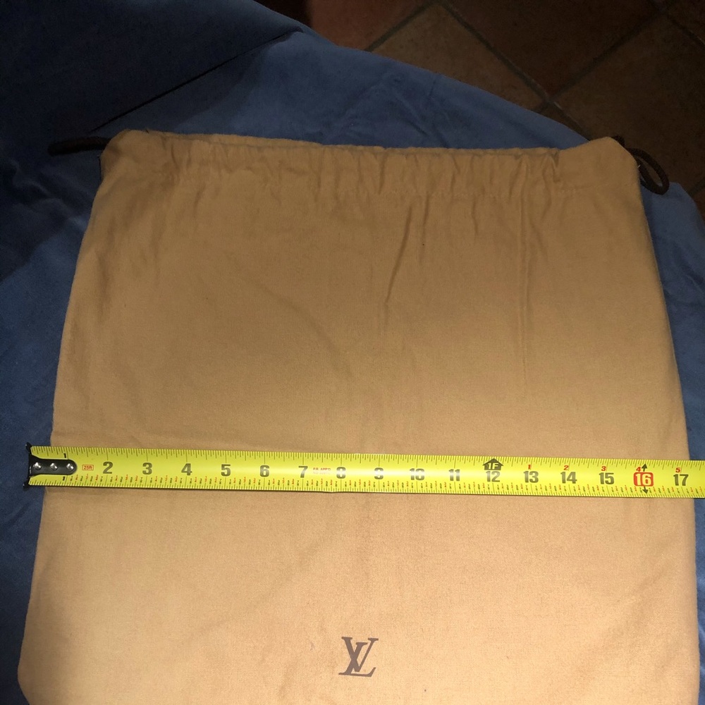LV original owner Louis Vuitton jumbo dust cover
